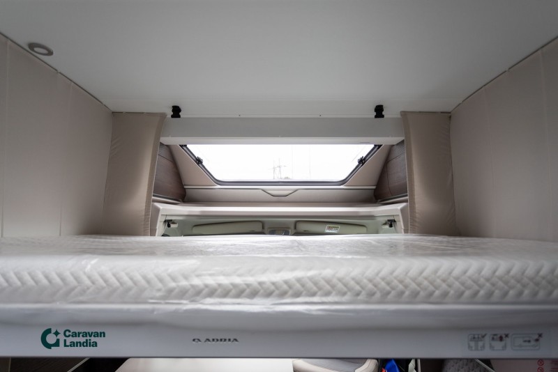 Adria Matrix Supreme 670 SL Alde, Automaatti Motorhome - Varsinais-Suomi, Finland