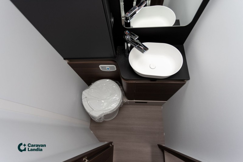 Adria Matrix Supreme 670 SL Alde, Automaatti Motorhome - Varsinais-Suomi, Finland