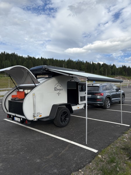 Hero Camper Ranger Caravane - Skui, Norvège