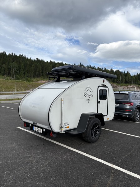 Hero Camper Ranger Caravane - Skui, Norvège