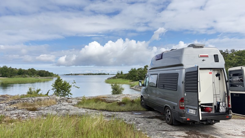 Westfalia James Cook Wohnmobil - Helsinki, Finnland