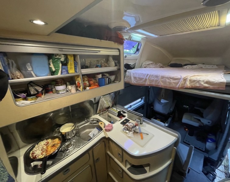 Westfalia James Cook Wohnmobil - Helsinki, Finnland