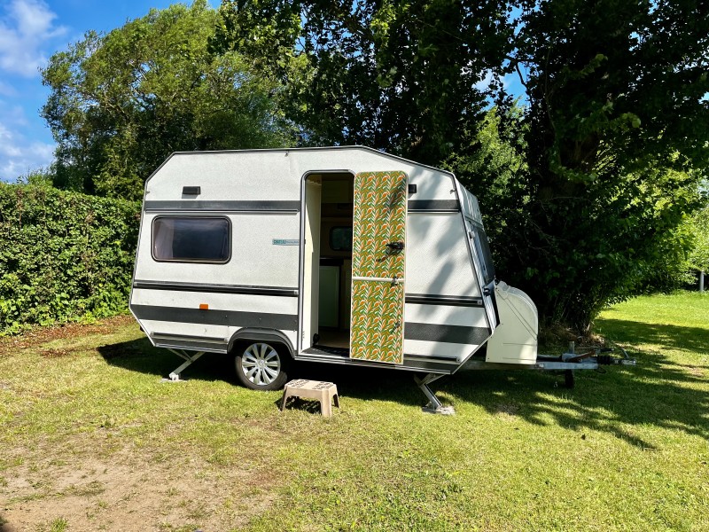 Chateau Caravan Cougar Campingvogn - Køge, Danmark