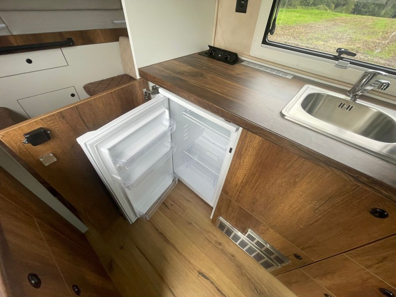 Renault Master Matkailuauto - Lachen, Sveitsi
