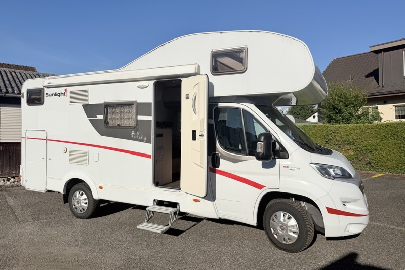 Sunlight A68 Autocamper - Suhr, Schweiz