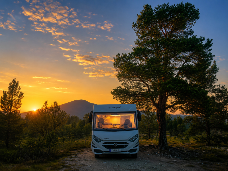 Sunlight Active I 68 Camping-car - Sågmyra, Suède