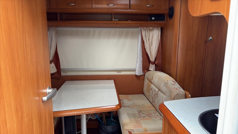   Caravane - Smålandsstenar, Suède