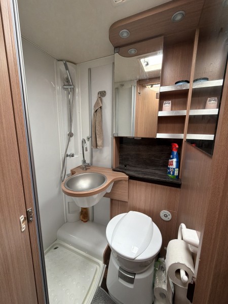 Knaus R17 Camping-car - Gävle, Suède