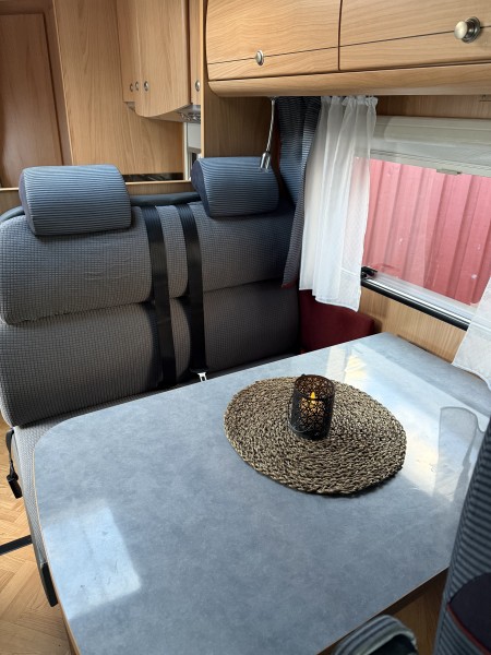 Bürstner Delfin T680 Camping-car - Östersund, Suède