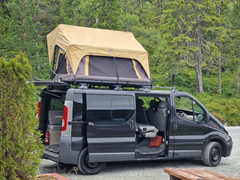 Opel vivaro 6 setter campervan Campingbus - Trøndelag, Norwegen