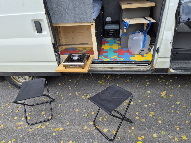 Ford Transit 2.0 Retkeilyauto - Helsinki, Suomi
