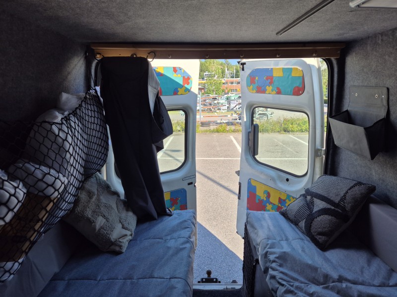 Ford Transit 2.0 Retkeilyauto - Helsinki, Suomi