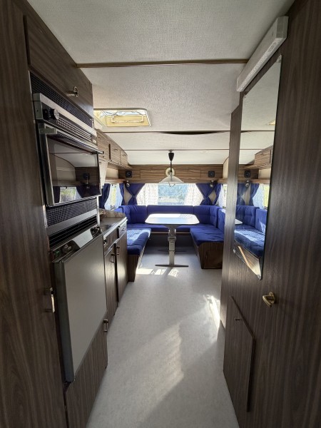 Kabe Safir Grand Delux Wohnwagen - Västra Frölunda, Schweden
