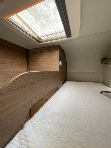 Knaus SPORT 500KD Wohnwagen - Västerås, Schweden