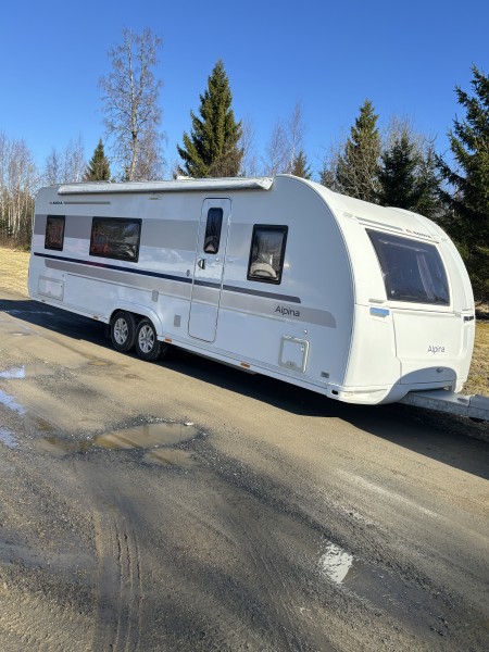 Adria Alpina 743 UT Wohnwagen - Örnsköldsvik, Schweden