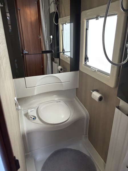 Adria Alpina 743 UT Wohnwagen - Örnsköldsvik, Schweden