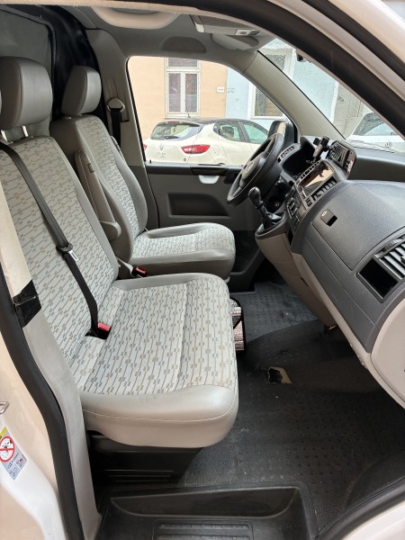 VW T5 Campingbus - Wien, Österreich