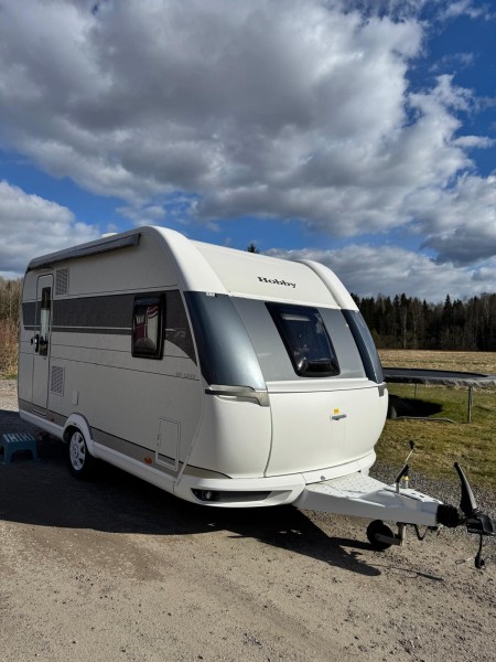 Hobby 400 De Luxe SFe Wohnwagen - Nurmijärvi, Finnland
