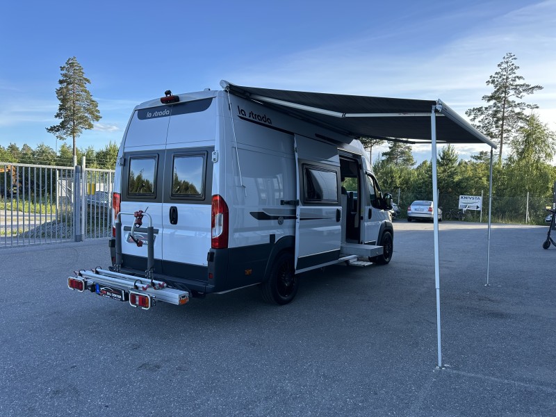 La Strada Fiat Campingbus - Knivsta, Schweden