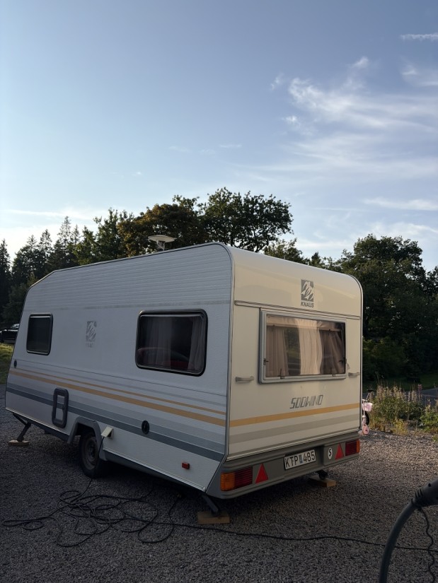 Wohnwagen - Skillingaryd, Schweden