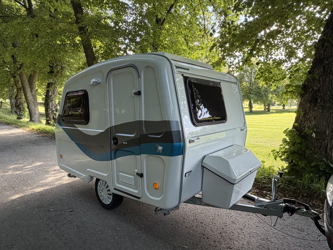Niewiadow N126ET Wohnwagen - Hämeenlinna, Finnland