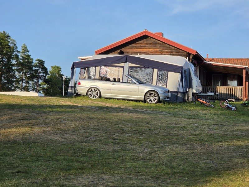 Adria Unica 562 UK Wohnwagen - Likenäs, Schweden