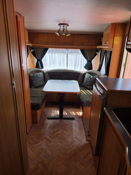 Adria Unica 562 UK Wohnwagen - Likenäs, Schweden
