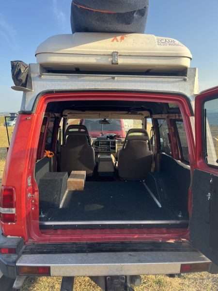 Land Rover Discovery 1 Retkeilyauto - spiez, Sveitsi