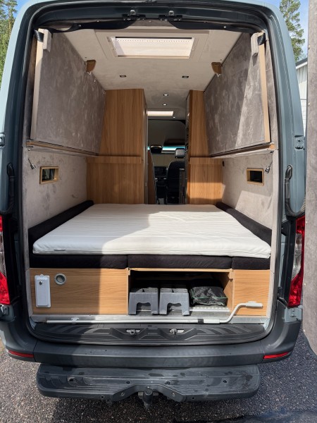 Mercedes Sprinter 319 Campingbus - Lahti, Finnland