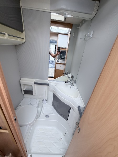 Knaus Sport 440 Wohnwagen - Kaltbrunn, Schweiz