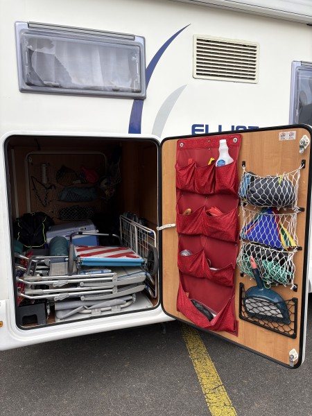 Fiat Ducato CI Elliot Garage Wohnmobil - Richterswil, Schweiz
