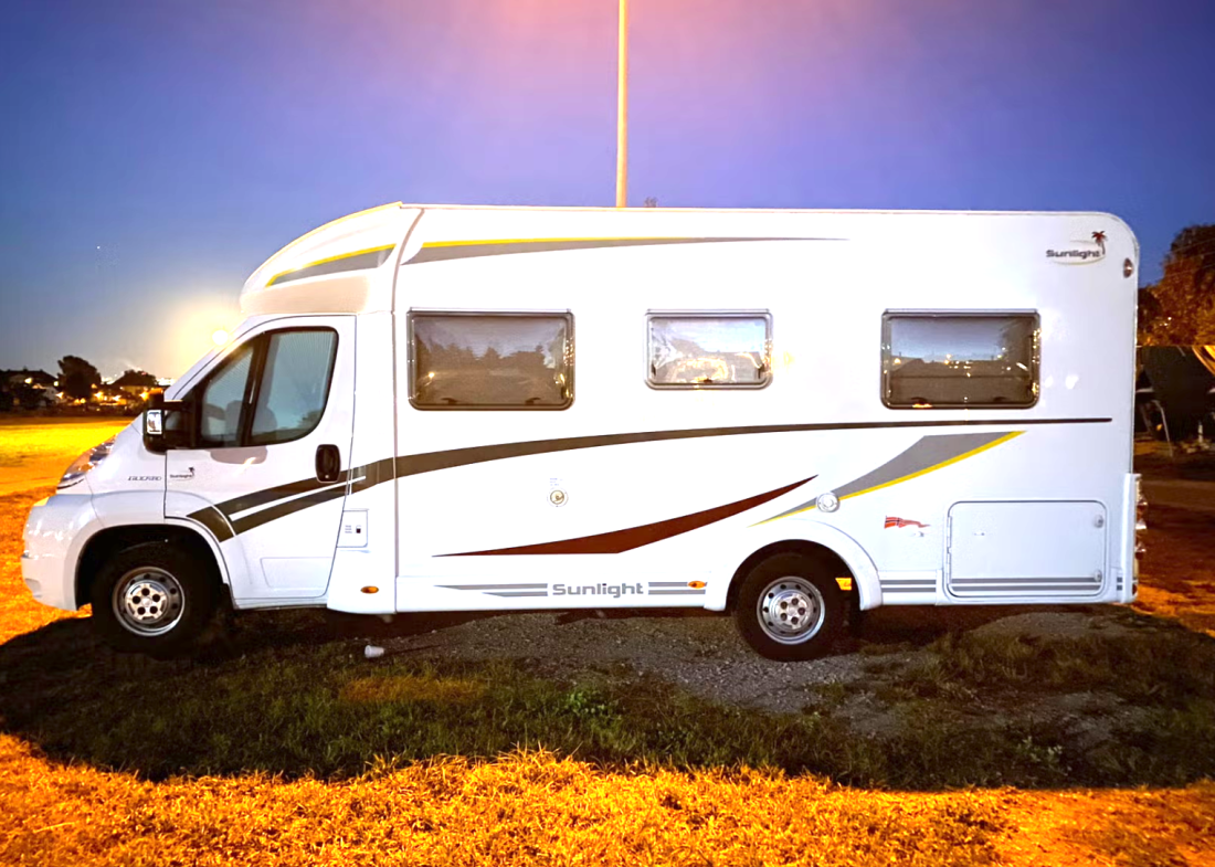 Sunlight T 64 Wohnmobil - mysen, Norwegen