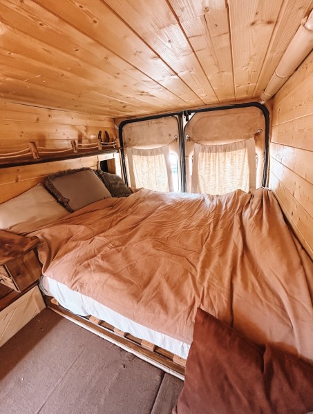   Campingbus - Vevey, Schweiz