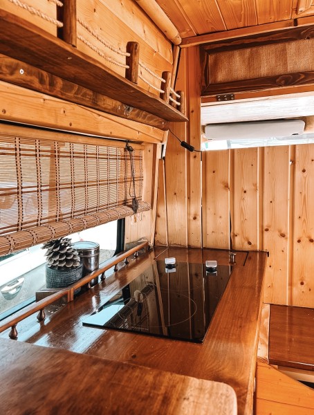   Campingbus - Vevey, Schweiz