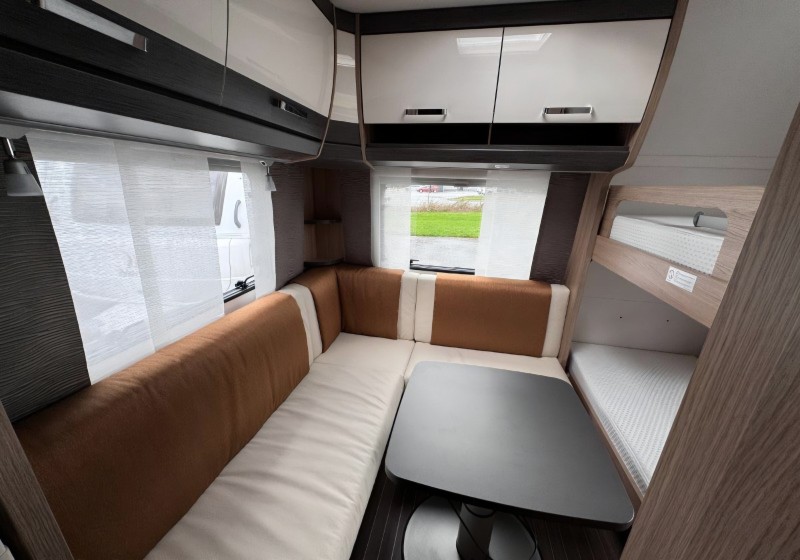 Bürstner Averso 720 TK Caravane - Meråker, Norvège