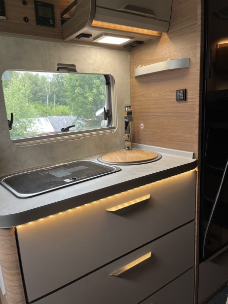 Knaus Knaus Van Wave 640 MEG Vansation Wohnmobil - Bjärnum, Schweden