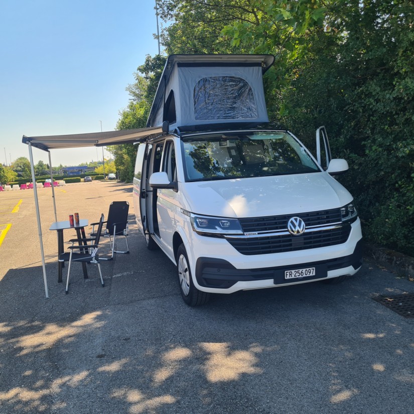 VW California 6.1 Campervan - Bulle, Schweiz