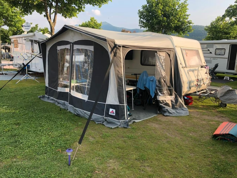   Wohnwagen - Rielasingen-Worblingen, Deutschland