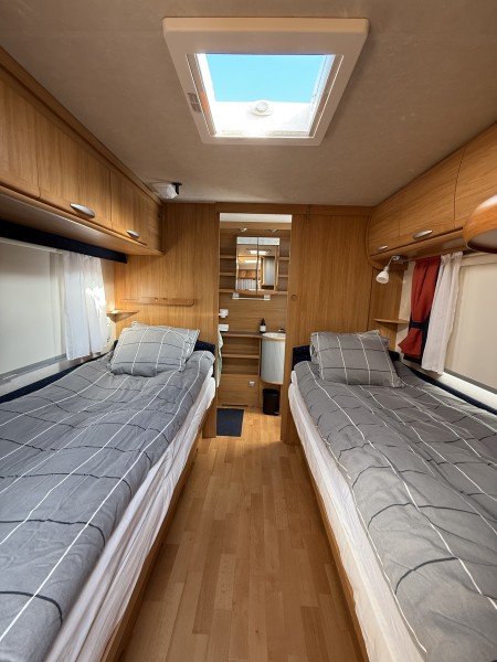Caravan - Bålsta, Sweden