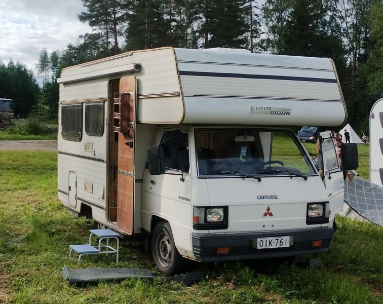 Eura Mobil 470 Husbil - Espoo, Finland