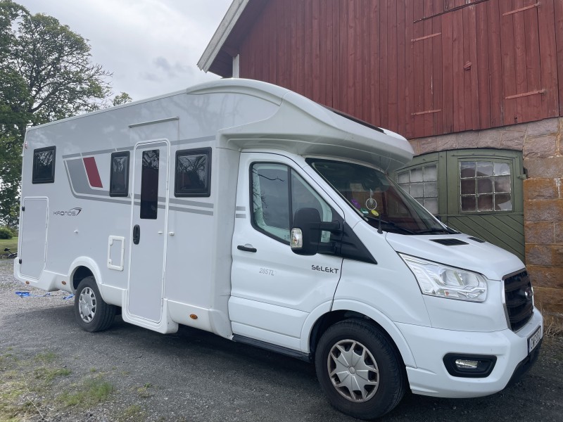 Roller Team 285 TL Matkailuauto - Kvänum, Ruotsi