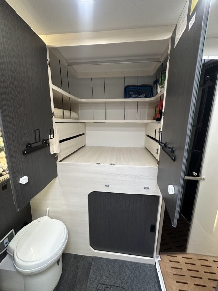 Chausson 640 Titanium Premium Arctic Package Wohnmobil - Espoo, Finnland
