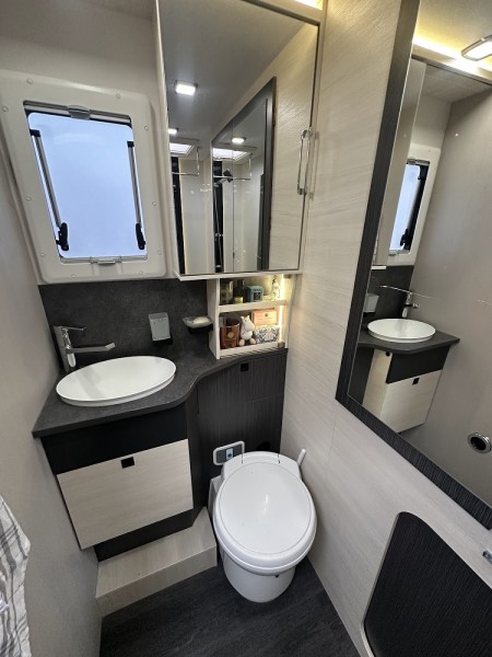 Chausson 640 Titanium Premium Arctic Package Wohnmobil - Espoo, Finnland