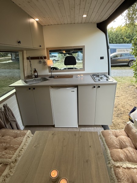Mercedes Sprinter Retkeilyauto - Rönninge, Ruotsi
