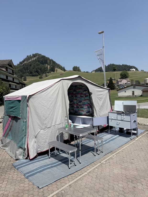 Raclet Wohnanhänger Caravan - Dicken, Switzerland