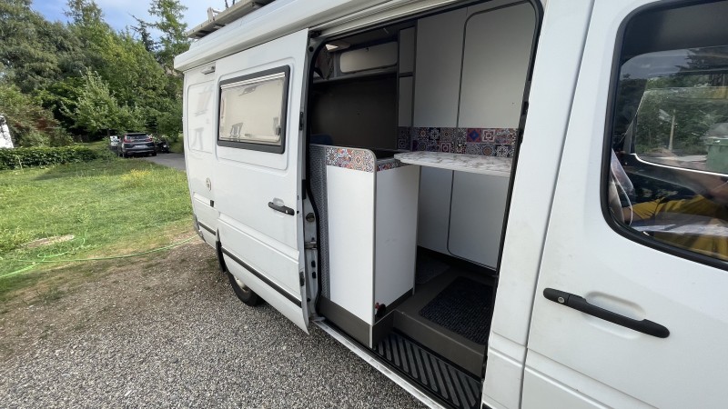 Mercedes Sprinter 310D Retkeilyauto - Zürich, Sveitsi