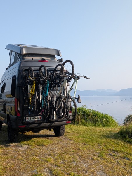 Mercedes Sprinter Campingbus - Einsiedeln, Schweiz