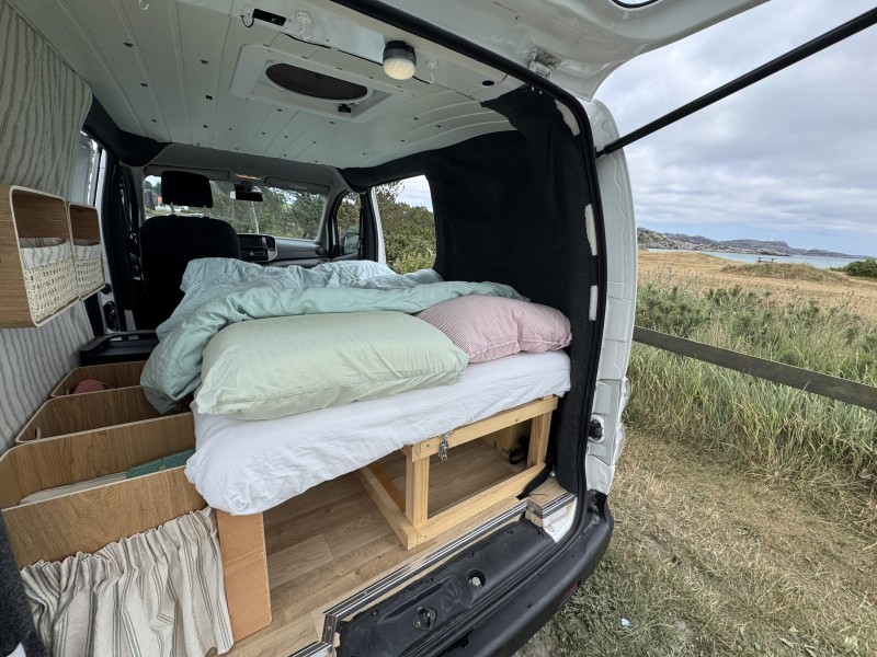 Nissan Env200 Van - Oslo, Norvège