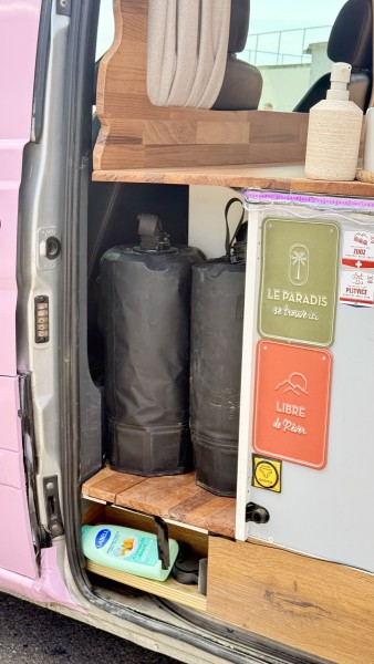 Mercedes Vito Long Campingbus - La Chaux-de-Fonds, Schweiz