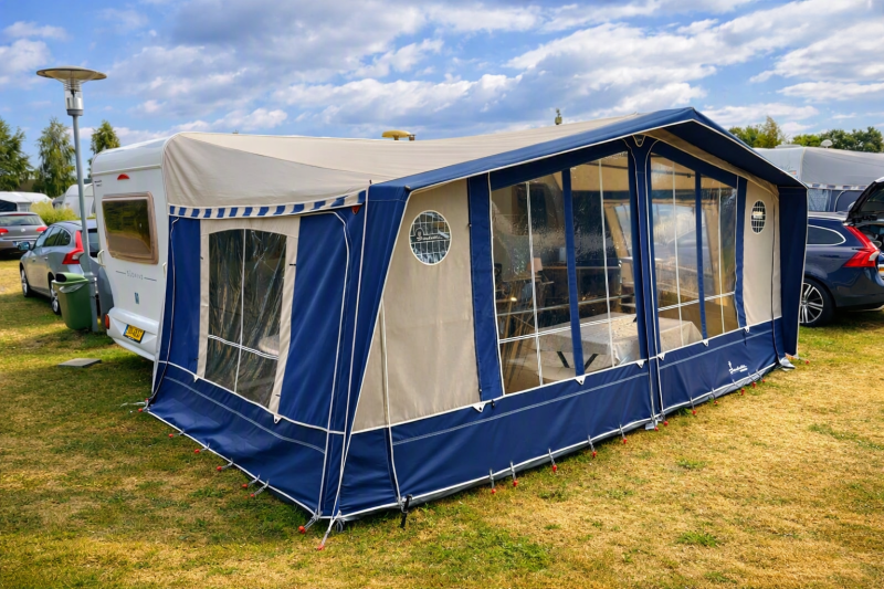 Knaus Knaus Süddwind 500 Caravan - Bording, Denmark